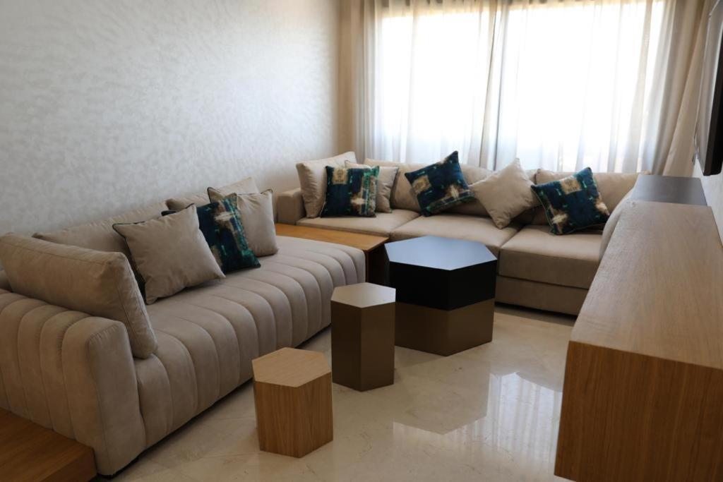 Quiet Hotel คาซาบลังกา ภายนอก รูปภาพ