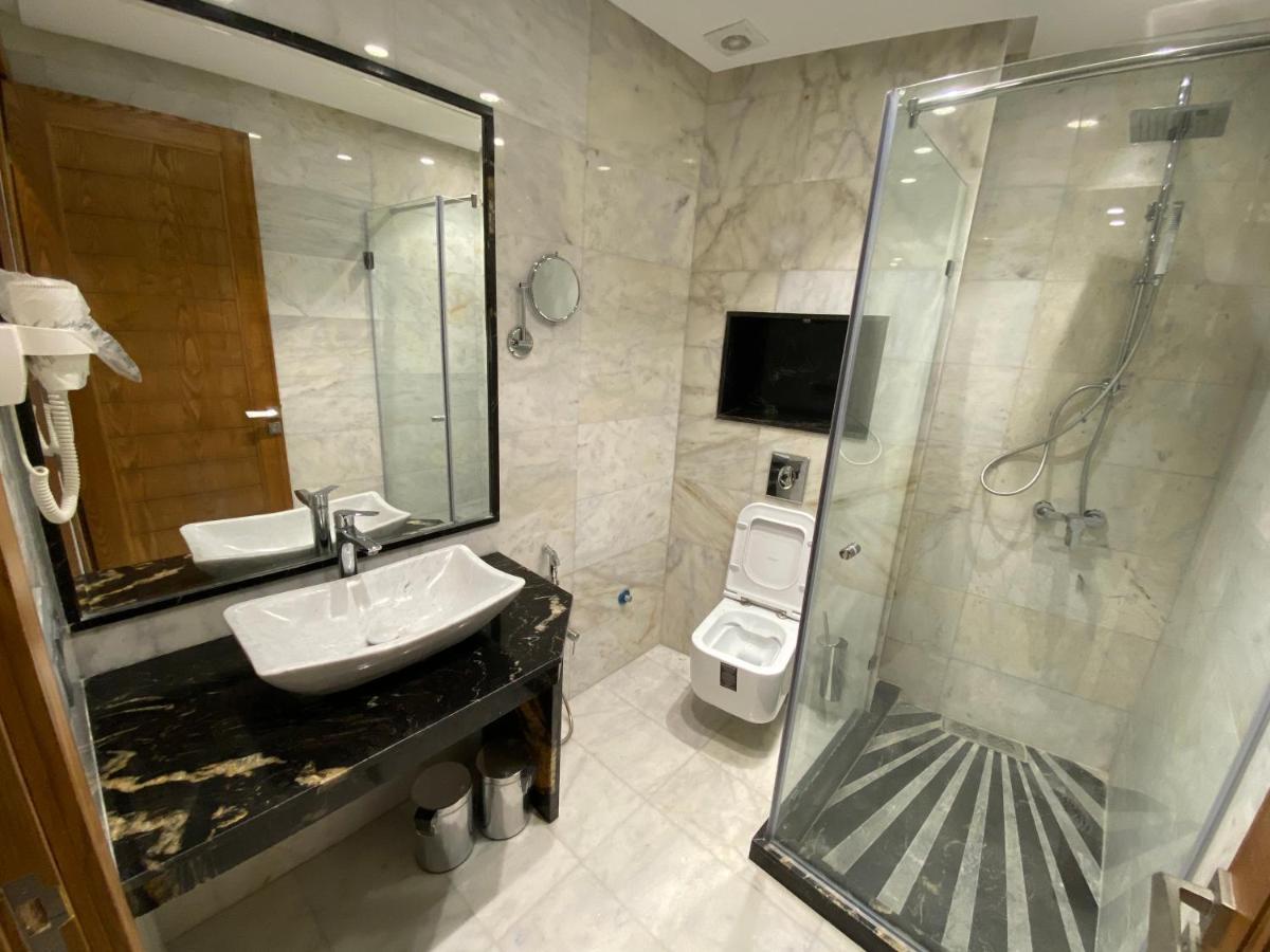 Quiet Hotel คาซาบลังกา ภายนอก รูปภาพ